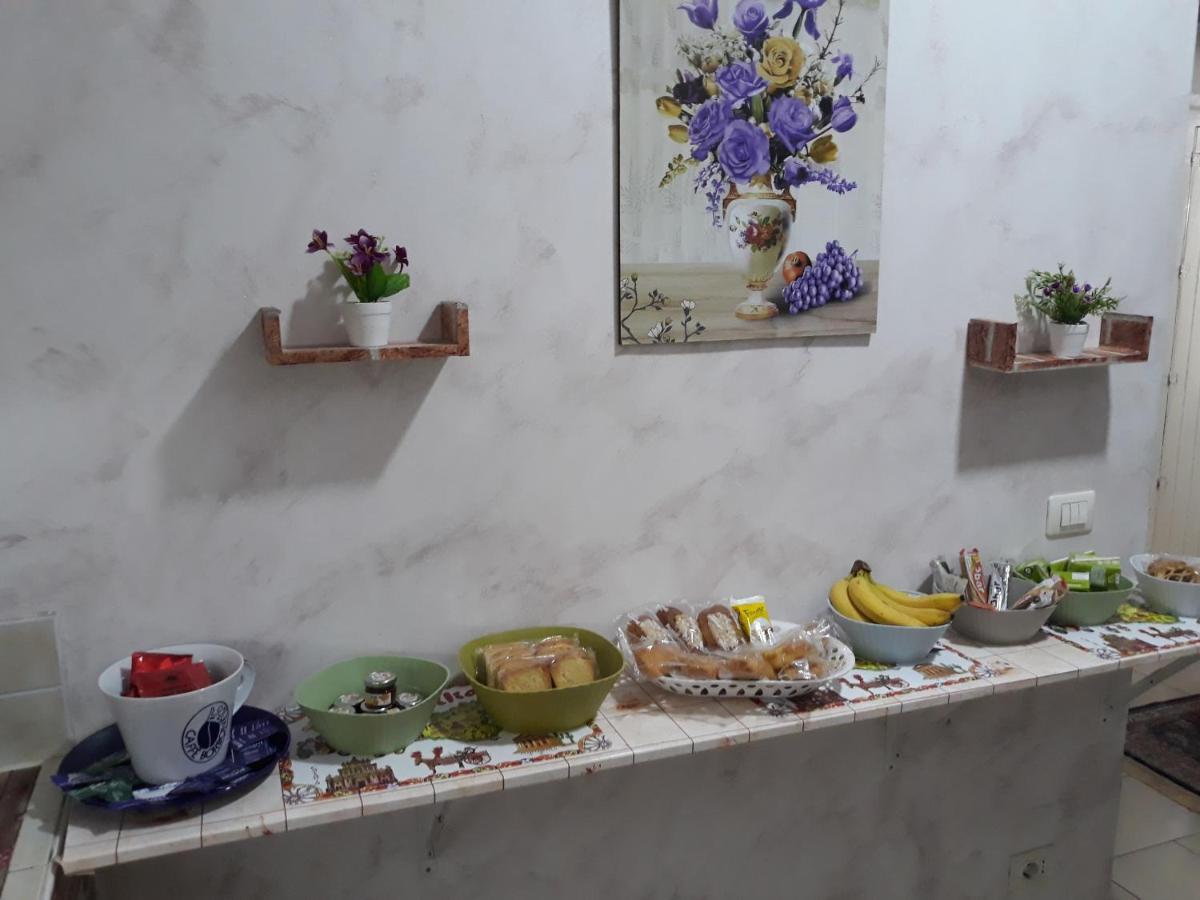 B&B Sotto Gli Archi 卡塔尼亚 外观 照片
